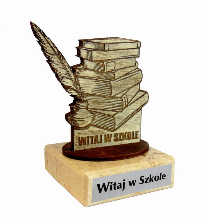 statuetka książki2.jpg