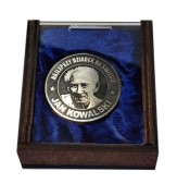 moneta dziadek w pudełku min.jpg