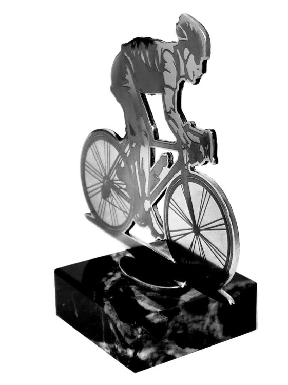 Statuetka Kolarz1.jpg
