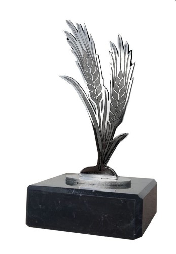 statuetka kłosy.jpg