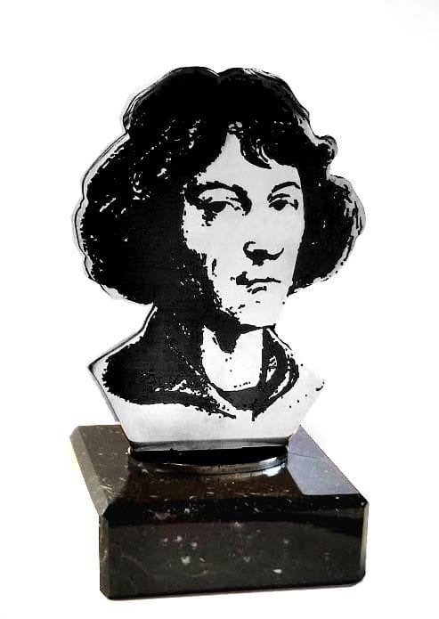 statuetka metalowa Kopernik.jpg