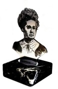 statuetka M. C. Skłodowska1.jpg